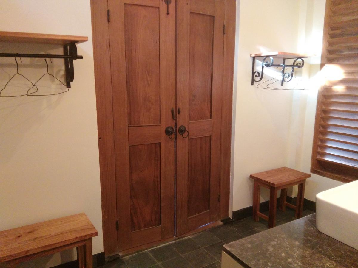 Chambre Double ou Lits Jumeaux Deluxe – Vue sur Jardin
